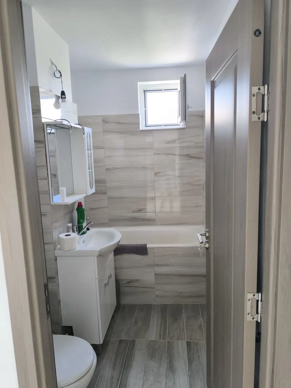Apartament 2 camere in Rogerius - imagine 1