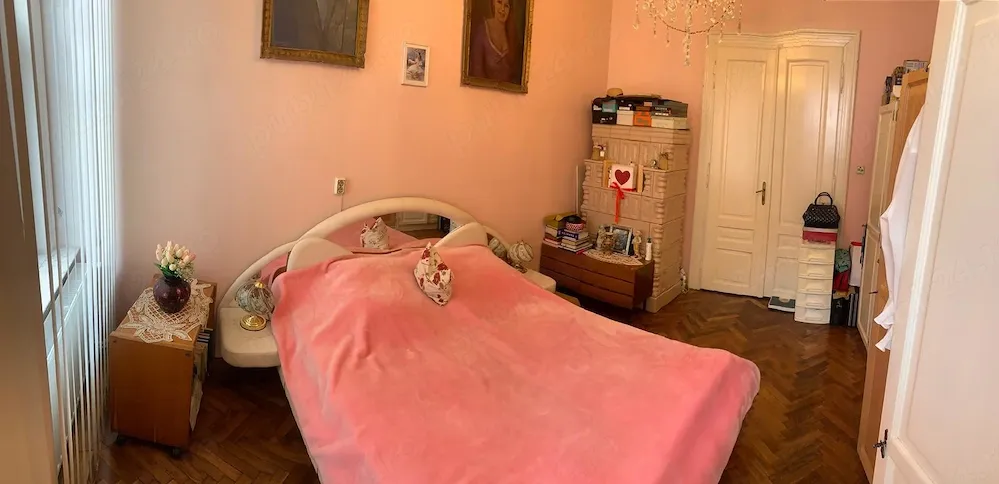 Apartament 4 camere ultracentral  Oradrea - imagine 1