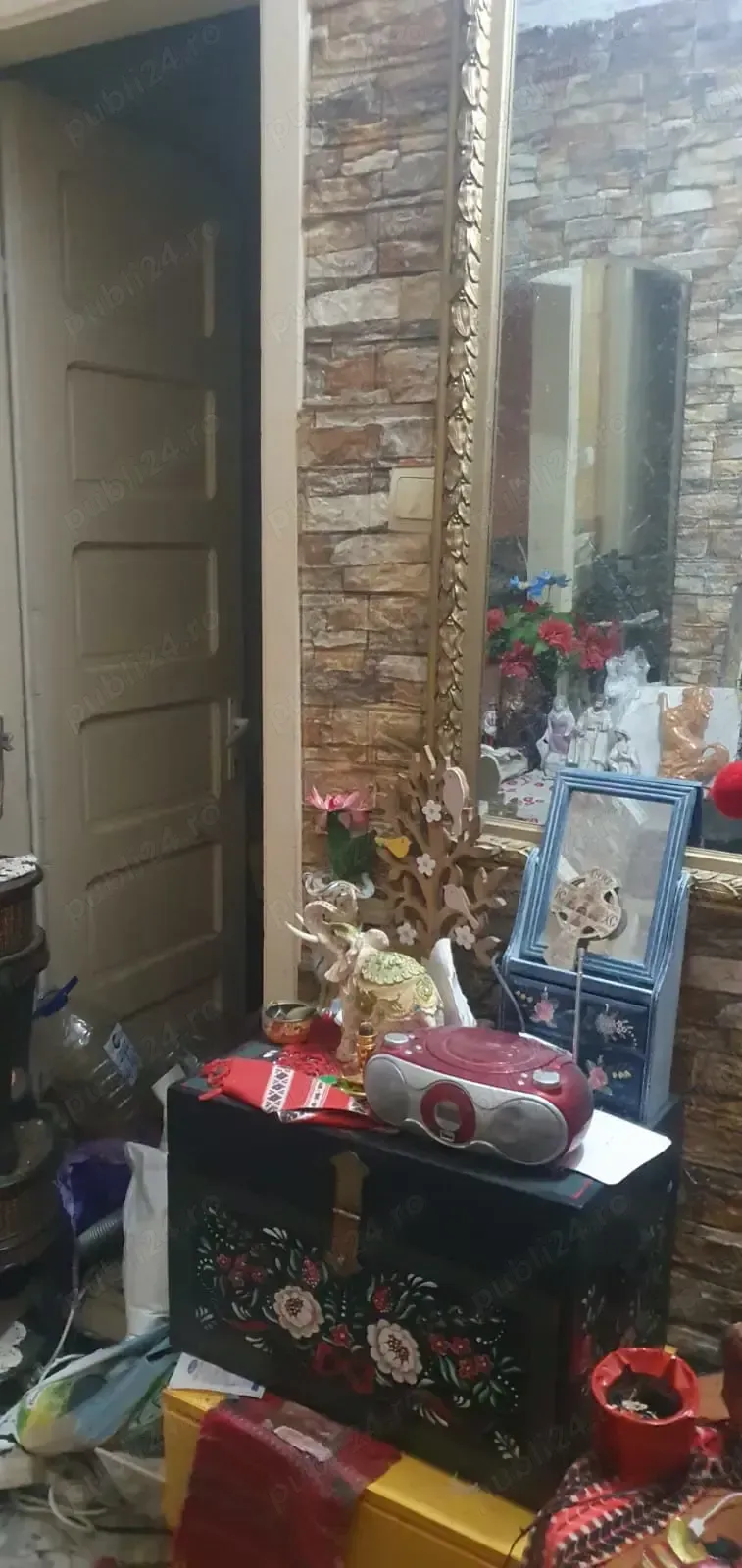 Garsoniera de vânzare 44 mp în zona Mihai Bravu zona Teleajen Ploiesti - imagine 1