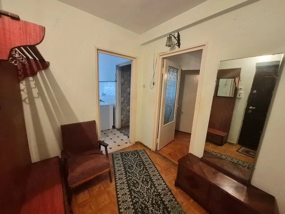 Vand apartament 2 camere, Str Rapsodiei - imagine 1