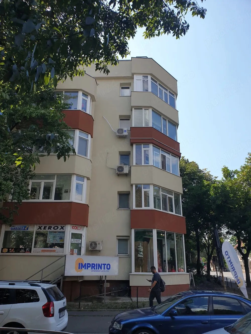 Proprietar inchiriez garsonieră in Băneasa pe bd Aerogarii - imagine 1
