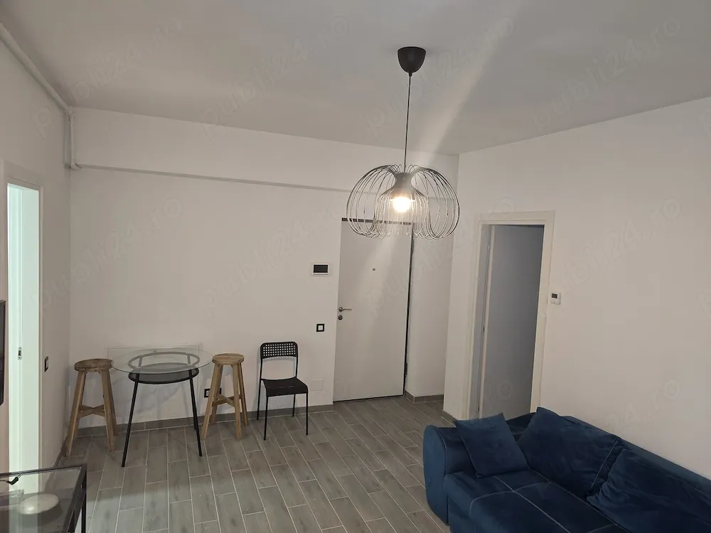 Ofer spre închiriere apartament cu doua camere - imagine 1