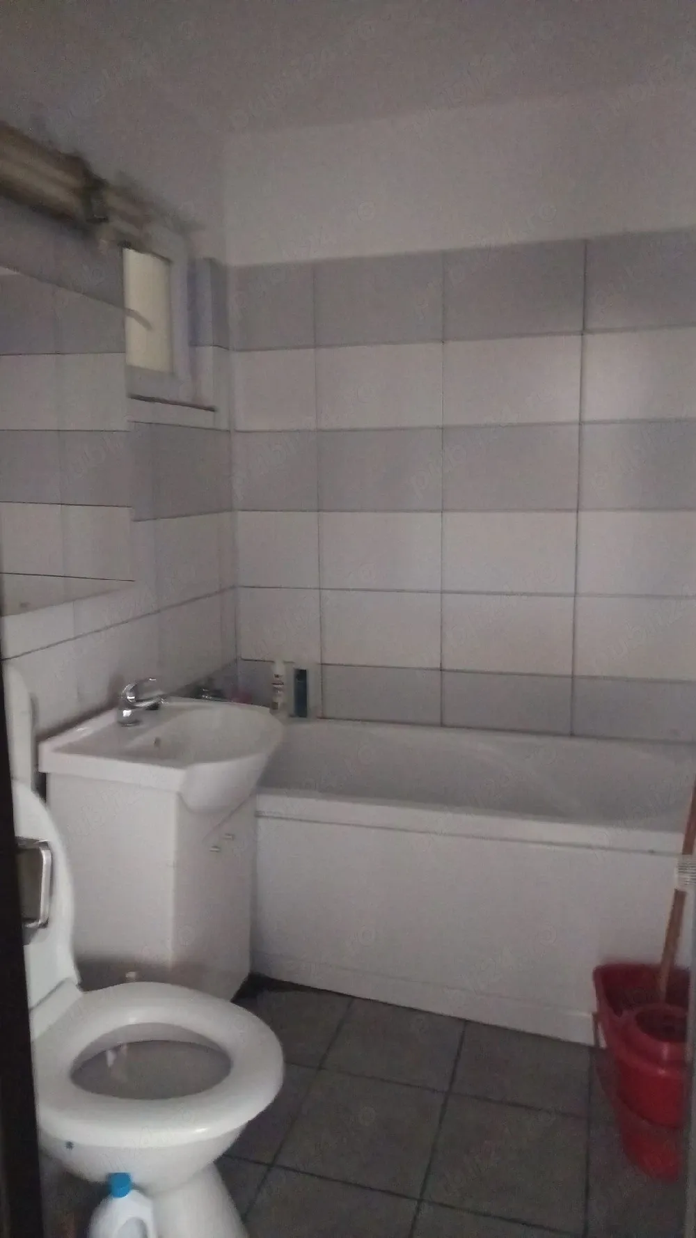 Apartament de închiriat