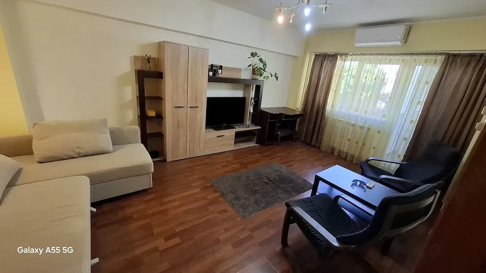 Închiriez apartament 2 camere Moșilor