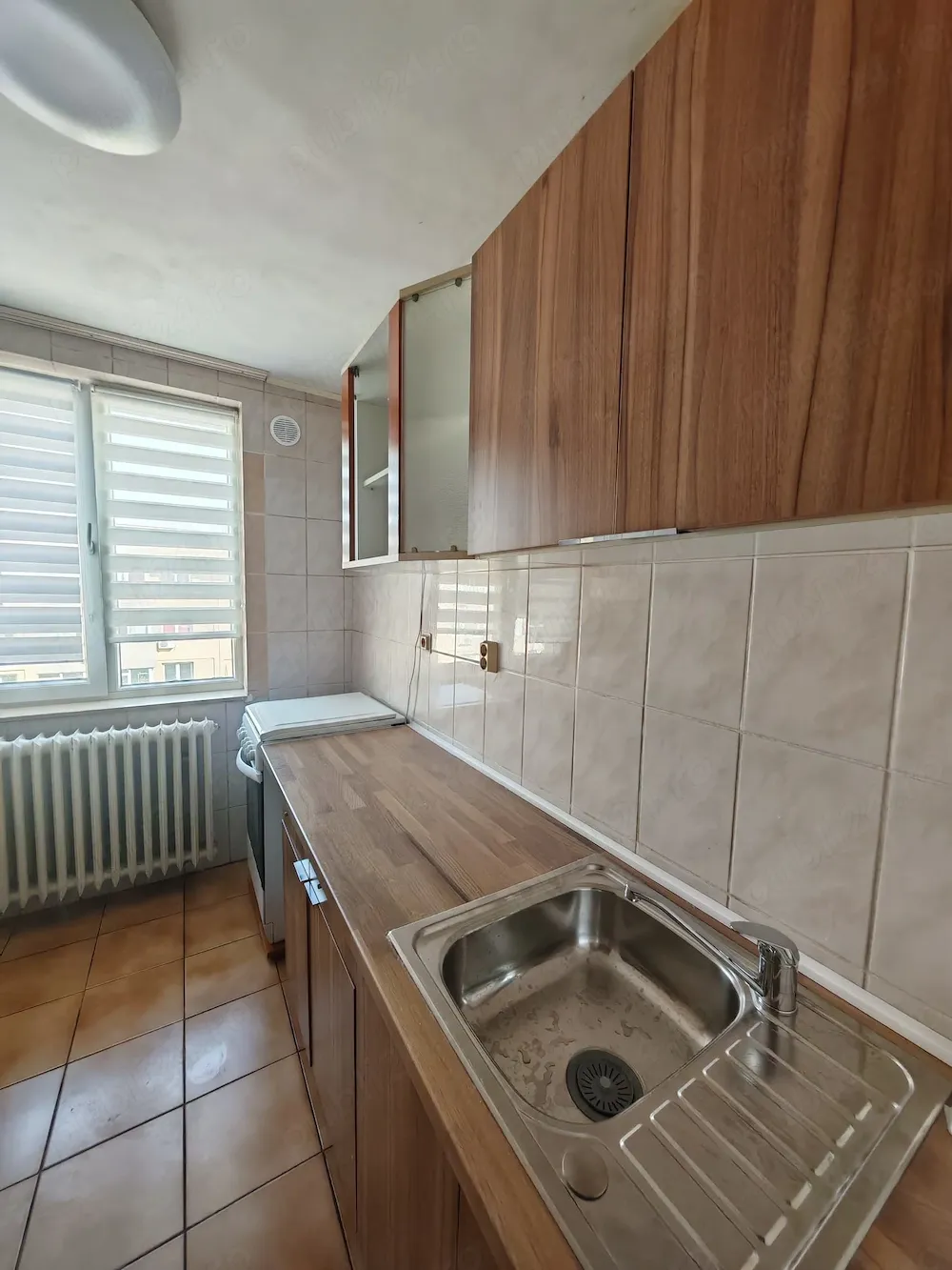 Inchiriez ap 3 camere - imagine 1