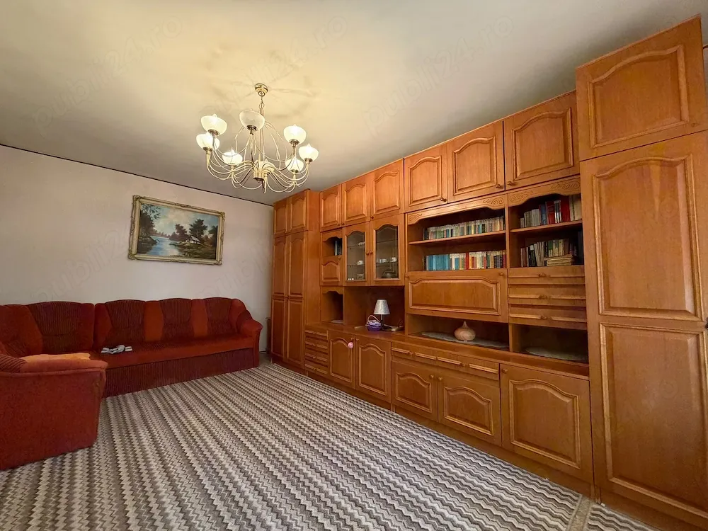 Vând apartament 2 camere - imagine 1
