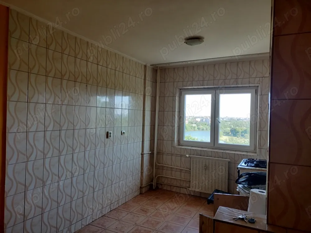 Apartament de vânzare - imagine 1
