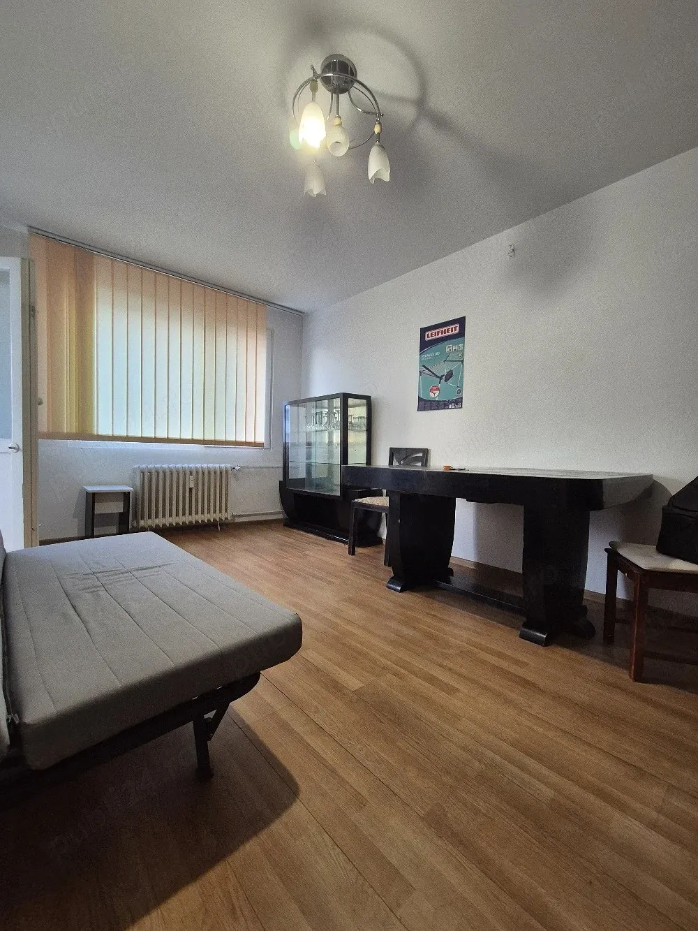 Metrou Nicolae Grigorescu 3 cam 4 8 decomandat aer conditionat 70 mp utili - imagine 1
