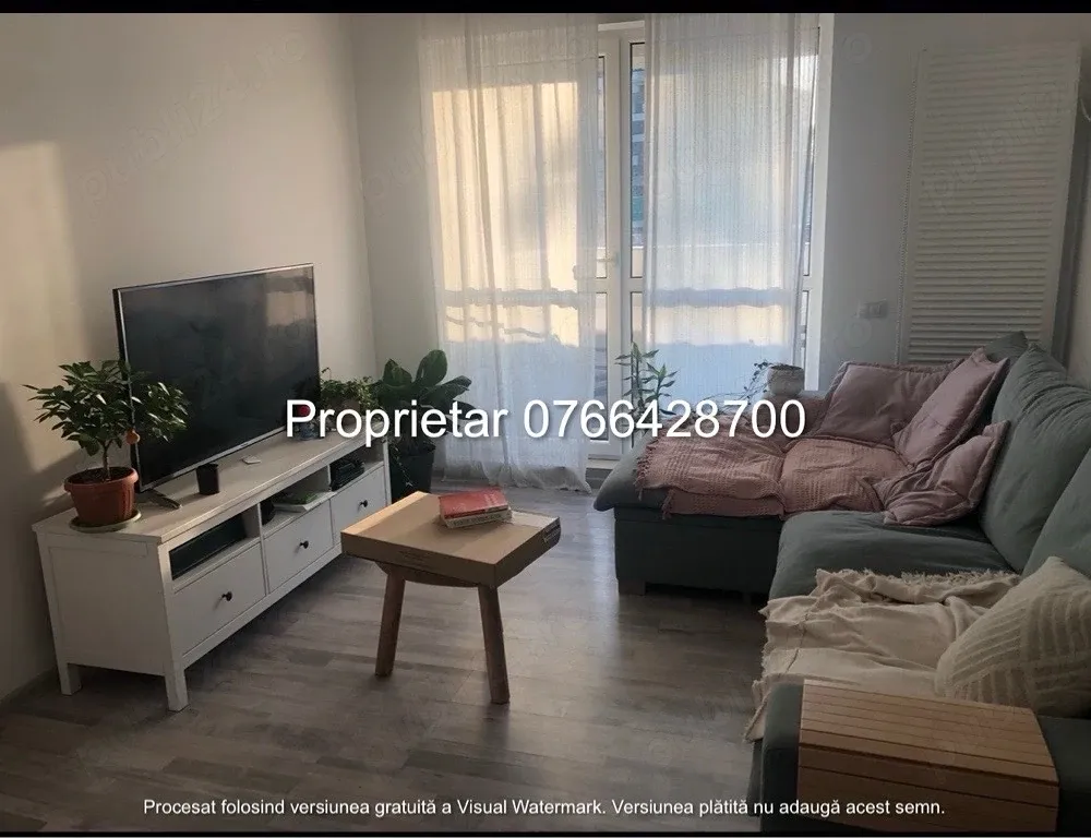 Proprietar   vând apartament cu 3 camere + loc de parcare suprateran - imagine 1