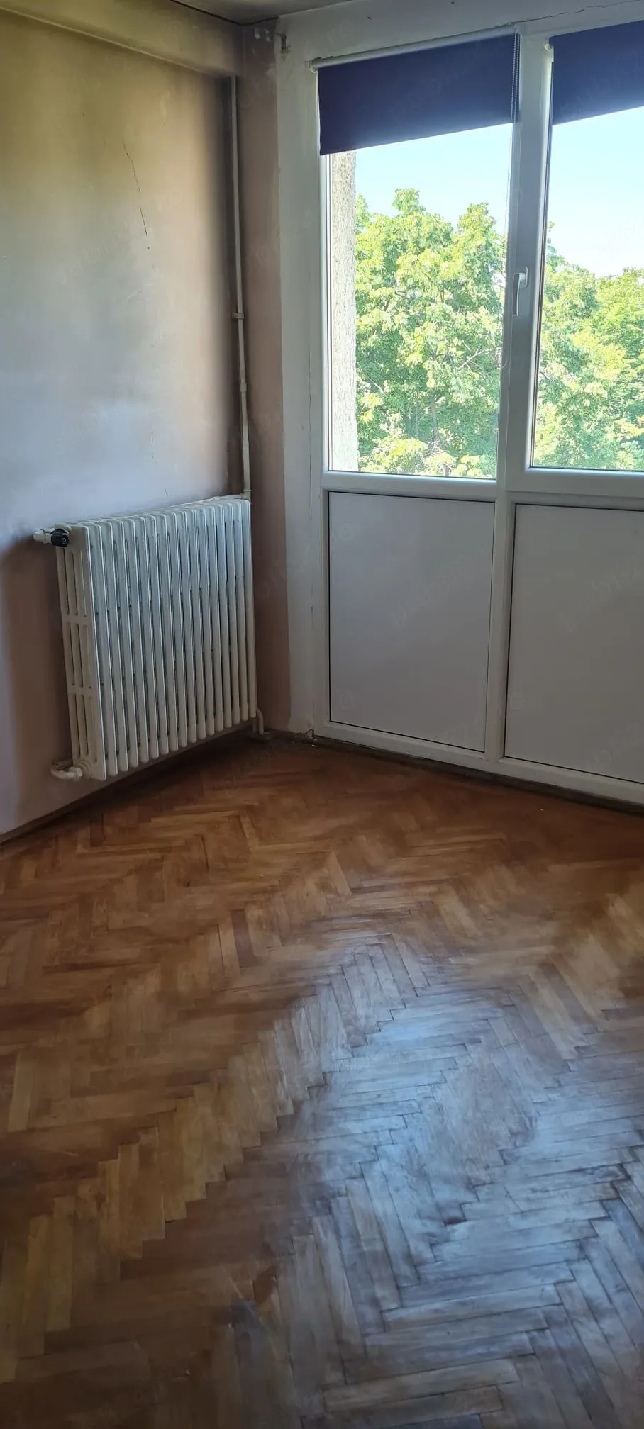 Apartament 4 camere semidecomandat Bucuresti - Titan, bloc H - imagine 1