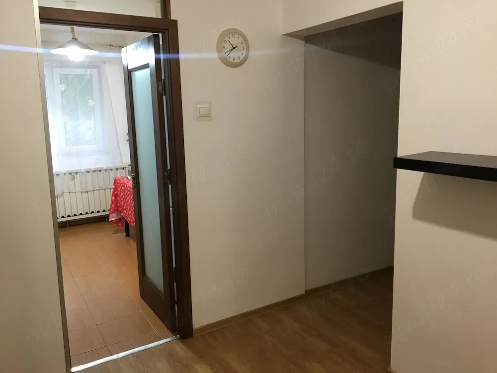 Inchiriez apartament 2 camere strada Barnova nr. 13, sector 5 Bucuresti - imagine 1