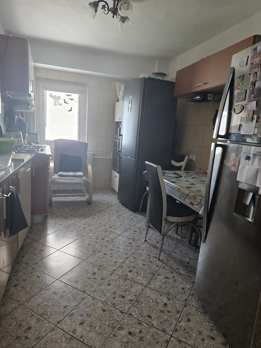 Apartament 3 camere in Sebastian - imagine 1