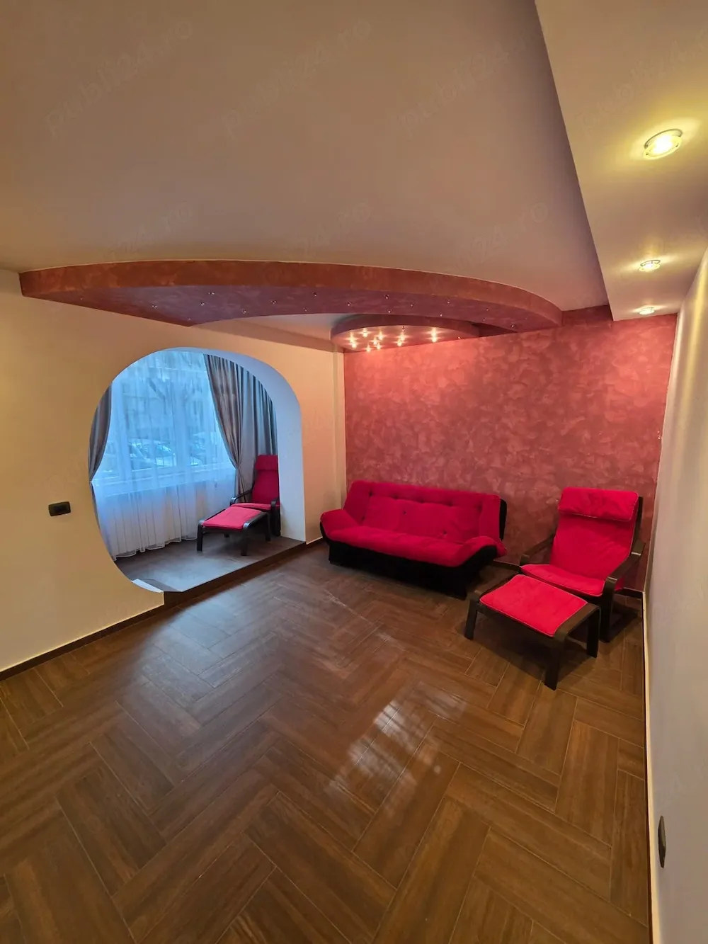 Inchiriere apartament 3 camere - imagine 1