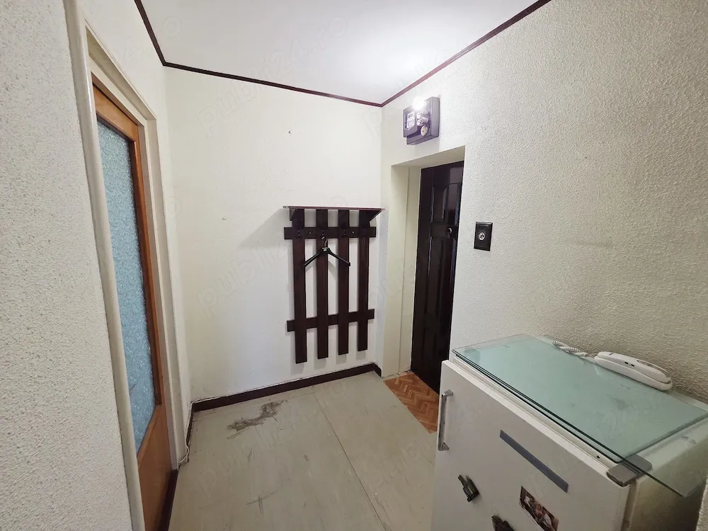 Apartament două camere Romancierilor, București Sector 6-proprietar - exclus agenții imobiliare. - imagine 1