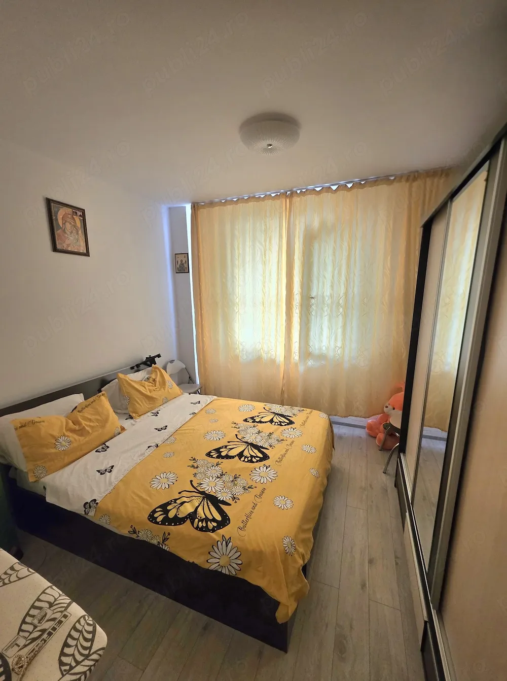 VÂND apartament 2 camere - imagine 1