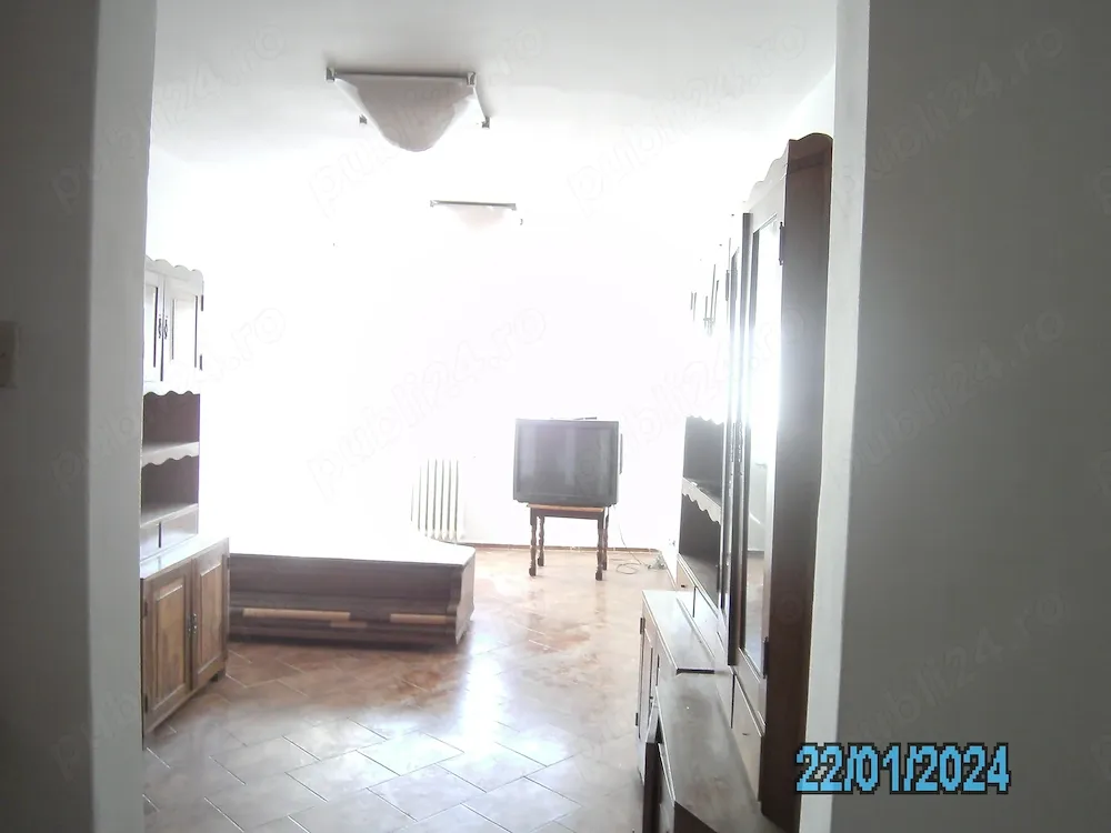 Vanzare apartament - imagine 1