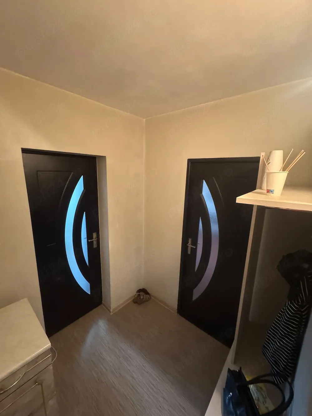 Inchiriez apartament 2 camere - Mircea cel Batran - imagine 1