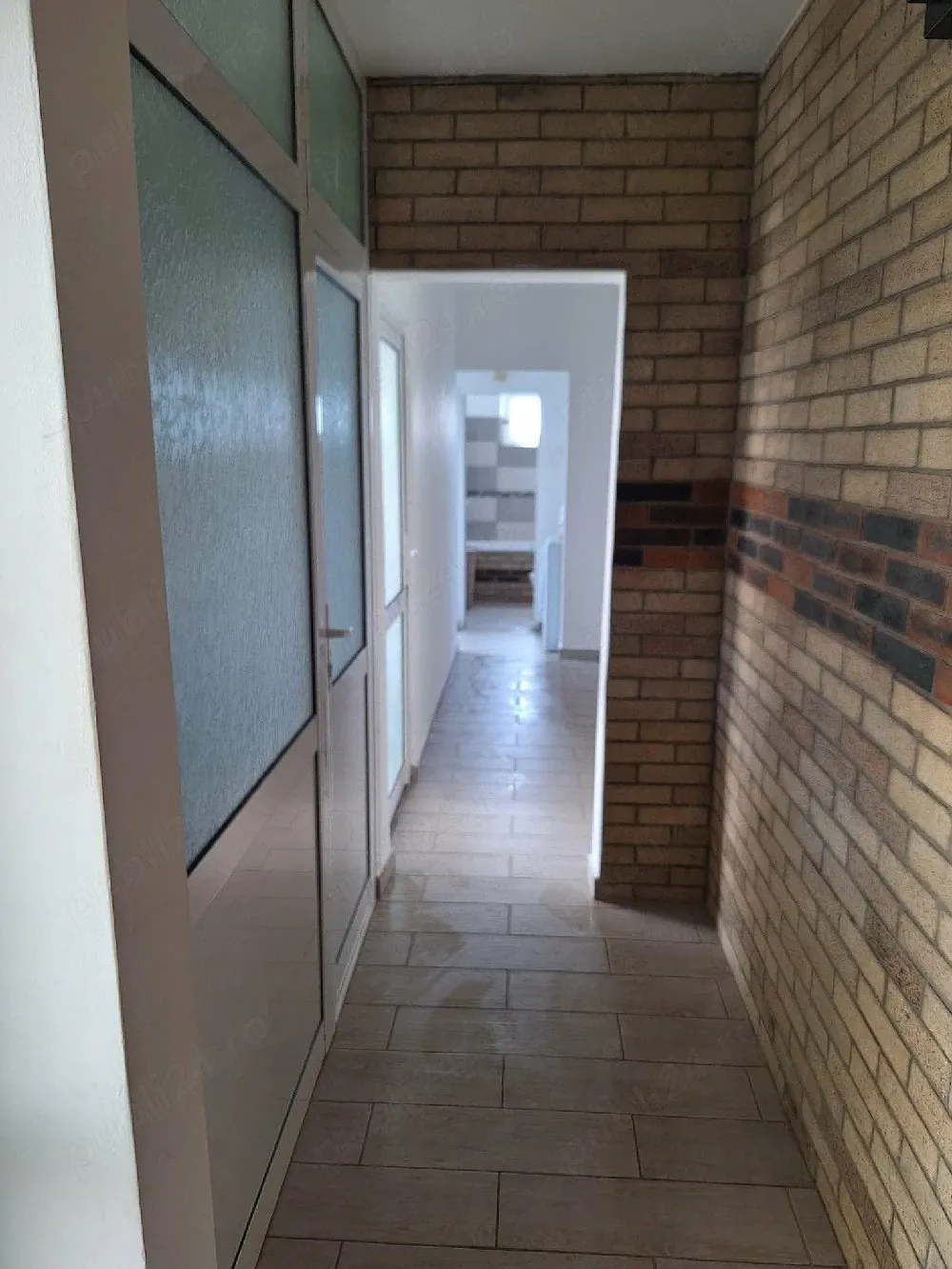 Inchiriez apartament - imagine 1