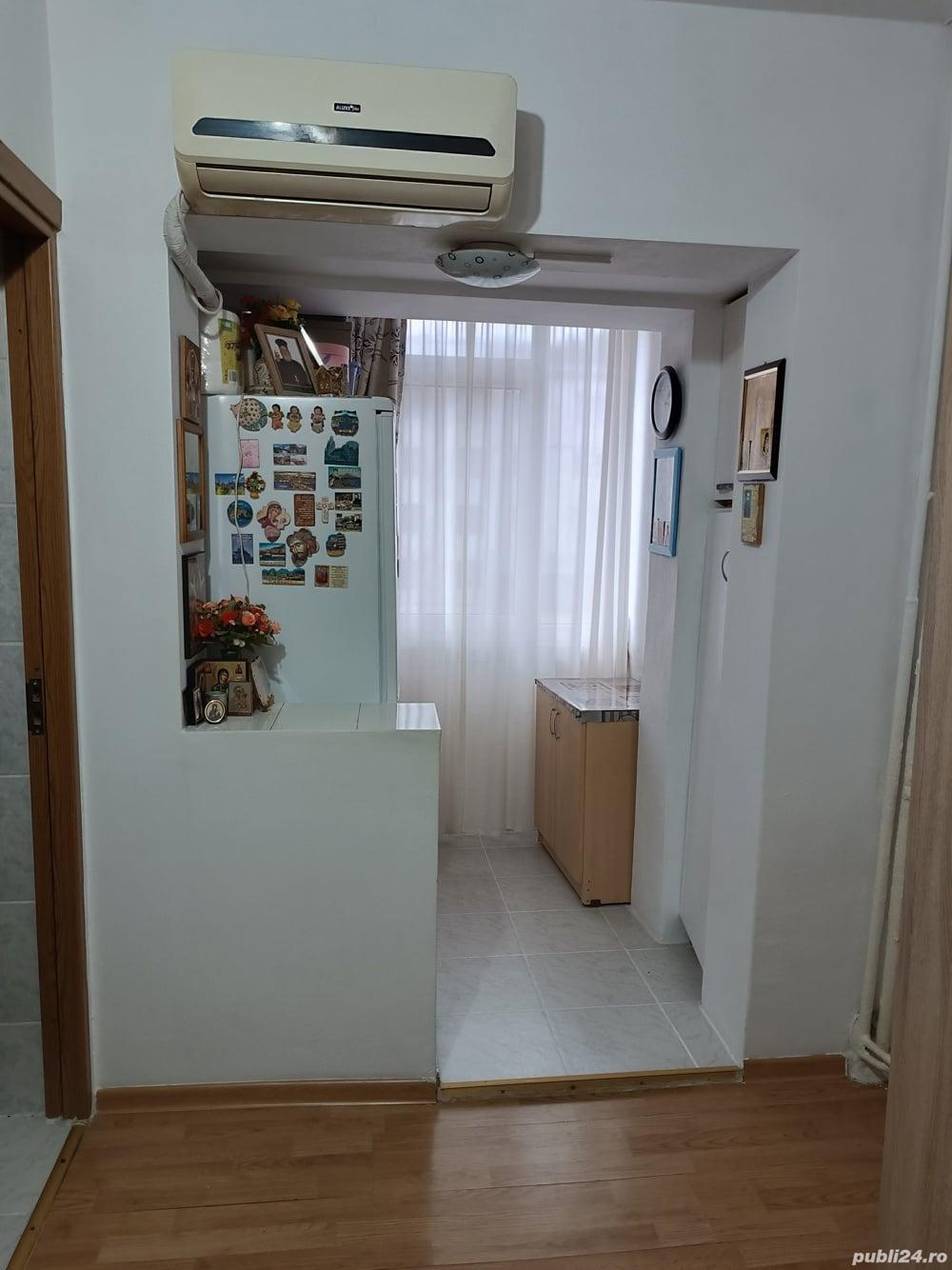 Vand apartament 1 camera