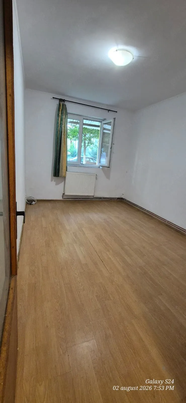 Inchiriez garsoniera, Ramnicu Valcea, zona Nord - imagine 1