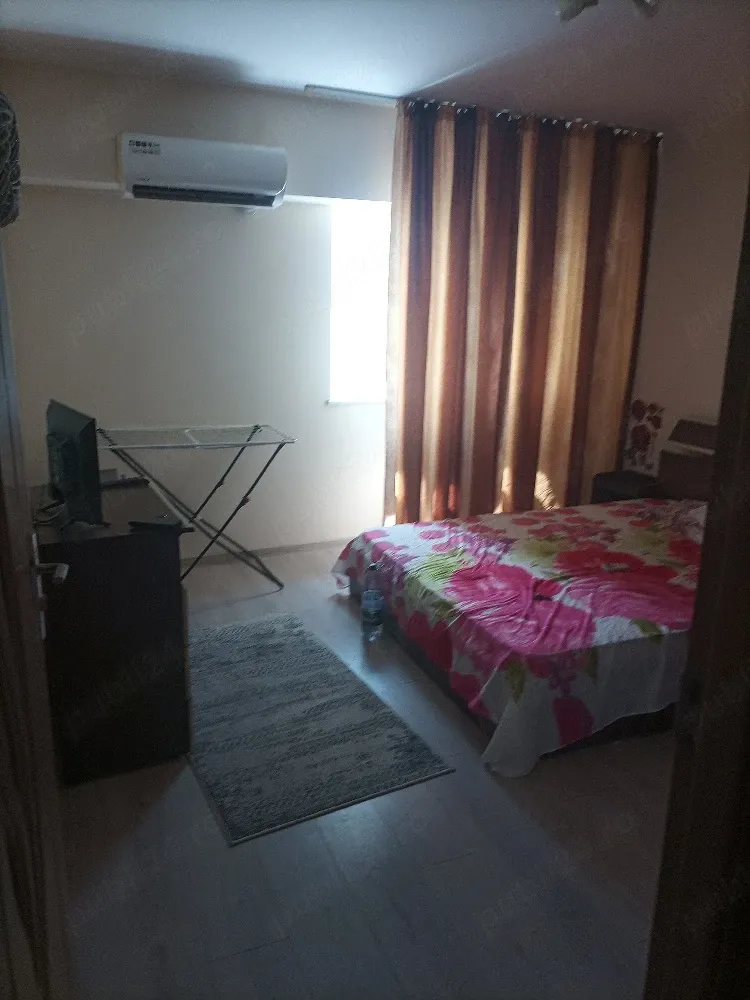 inchiriez apartament una camera termen scurt - imagine 1
