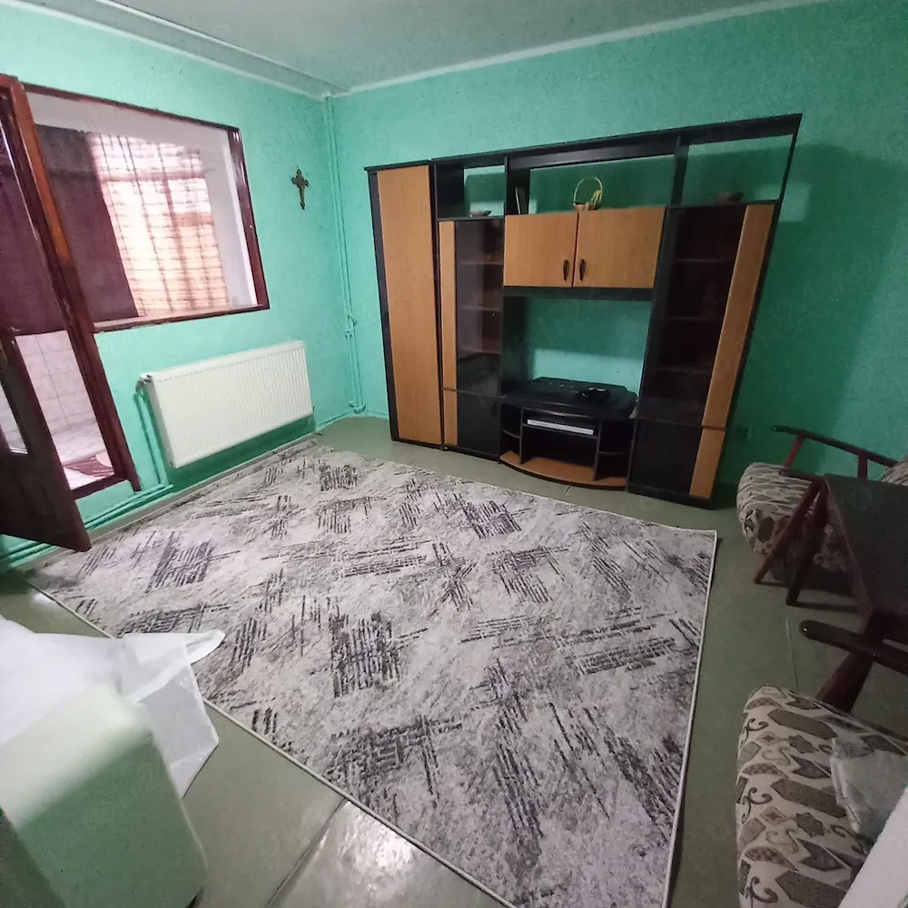 Apartament spre inchiriere - imagine 1