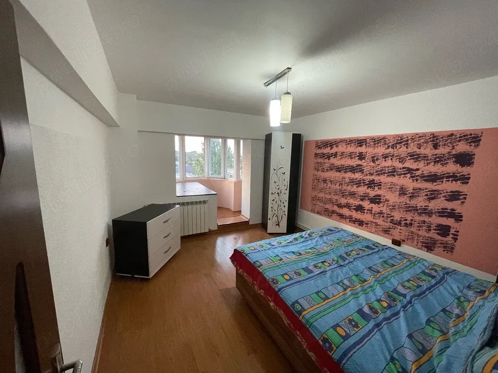 De inchiriat Apartament 3 camere 84 mp