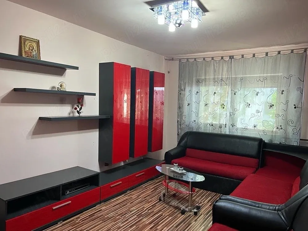 Inchiriez apartament 2 camere zona Piata Mare pe str Rosiorilor, etaj 1, ultra lux, mobilat utilat