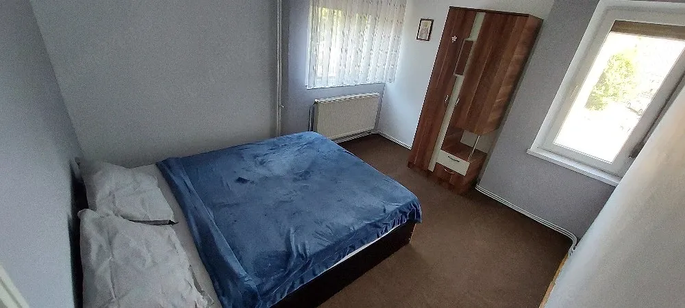 Închiriez apartament Garii