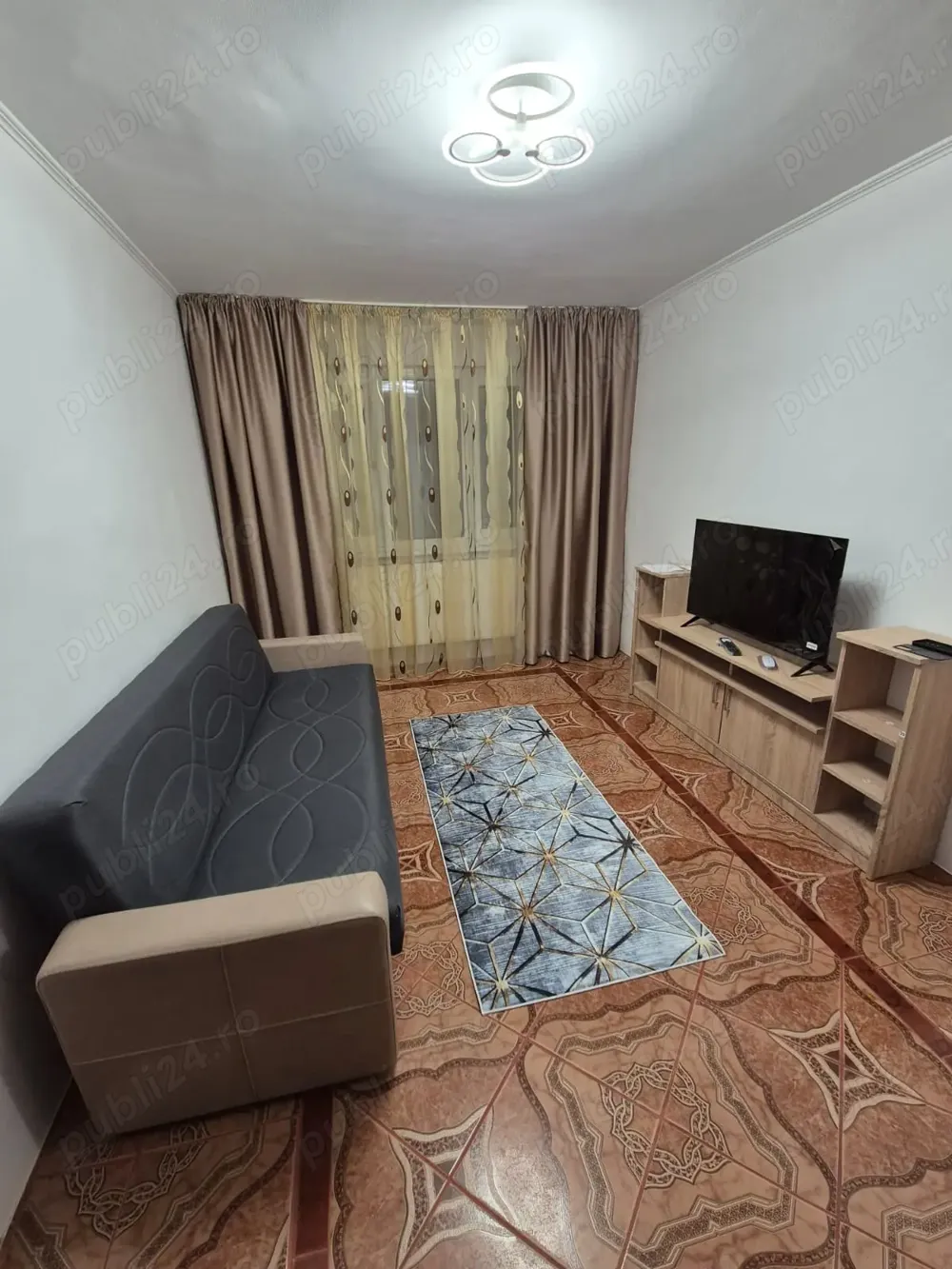 Inchiriez apartament 2 camere etaj 1 - imagine 1