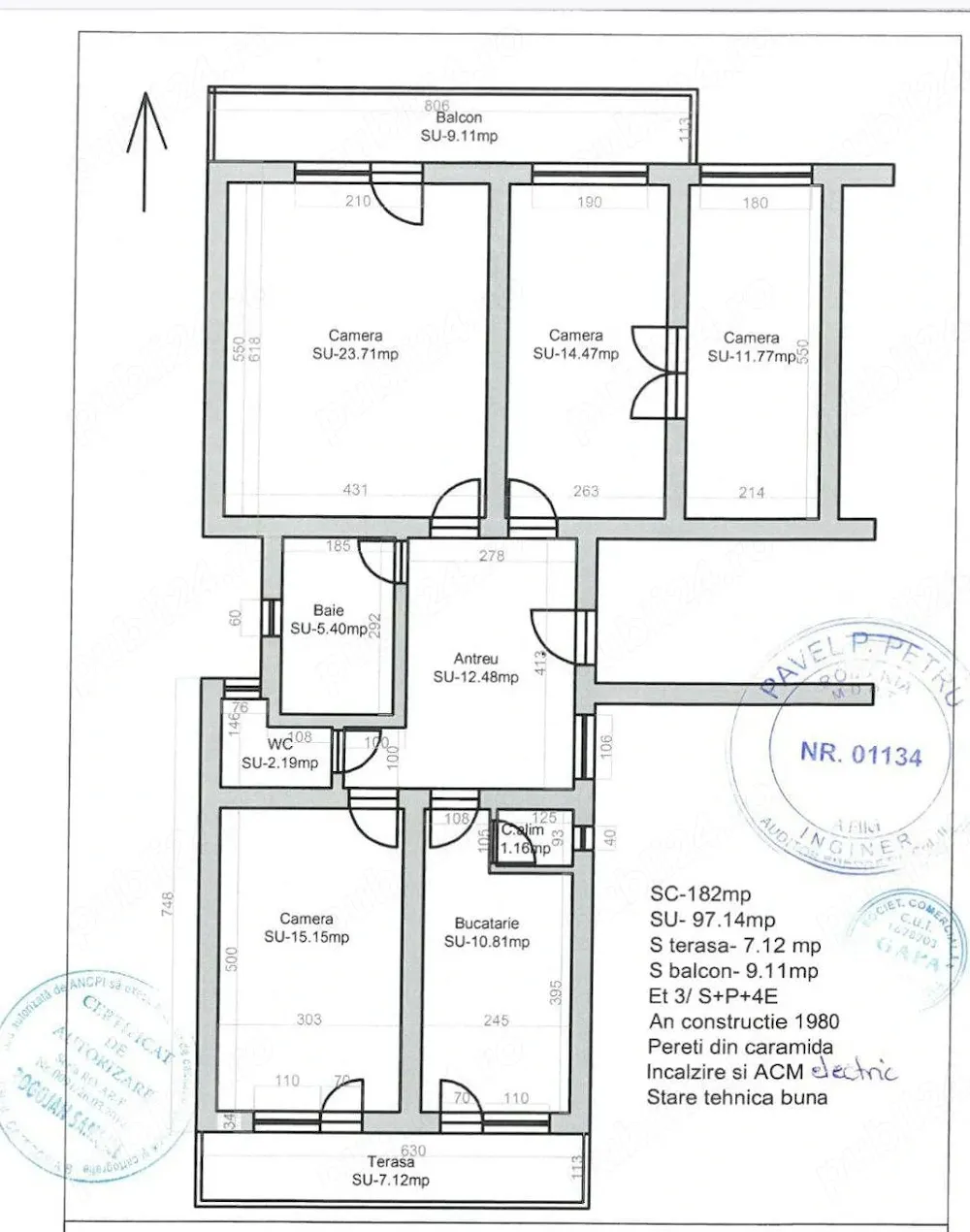 de vanzare apartament 4 camere decomandate centru Nicolae Balcescu etaj 3 din 4 singur pe etaj