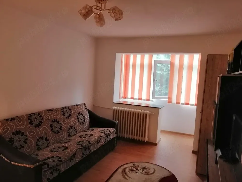 Proprietar inchiriez ap. 2 camere - imagine 1