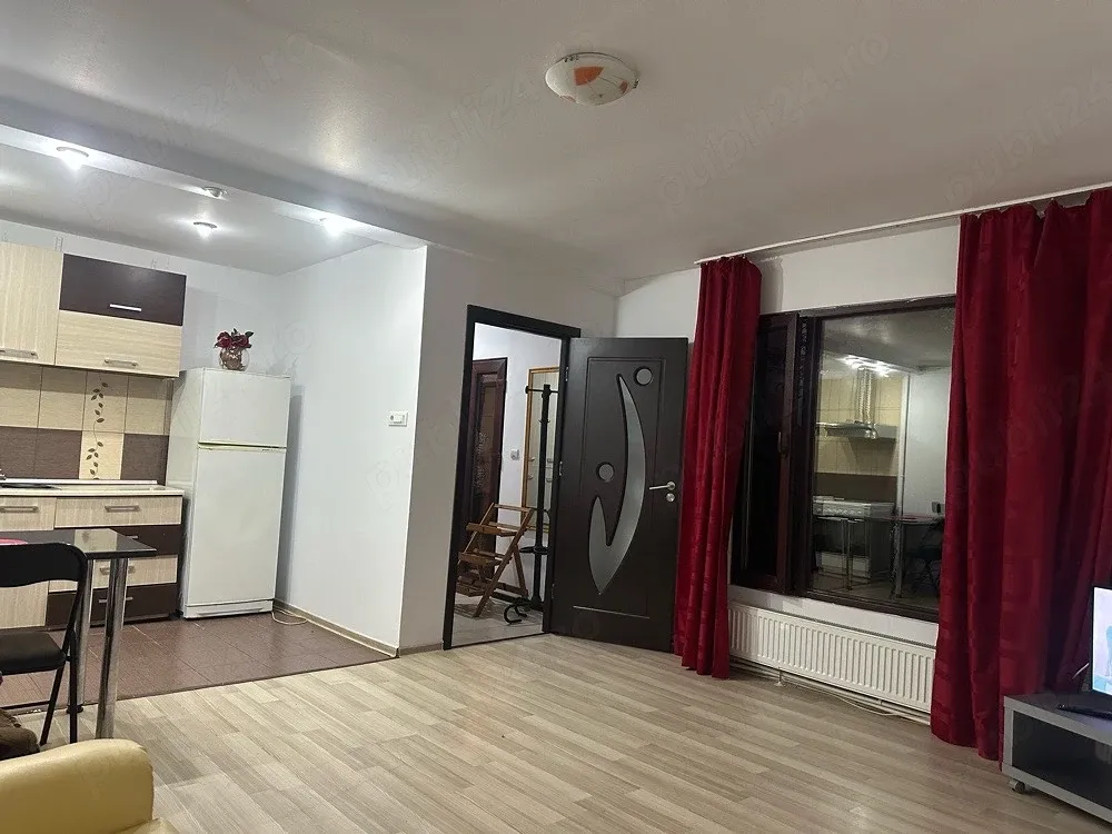 Închiriez casă 2 camere 65 m - imagine 1
