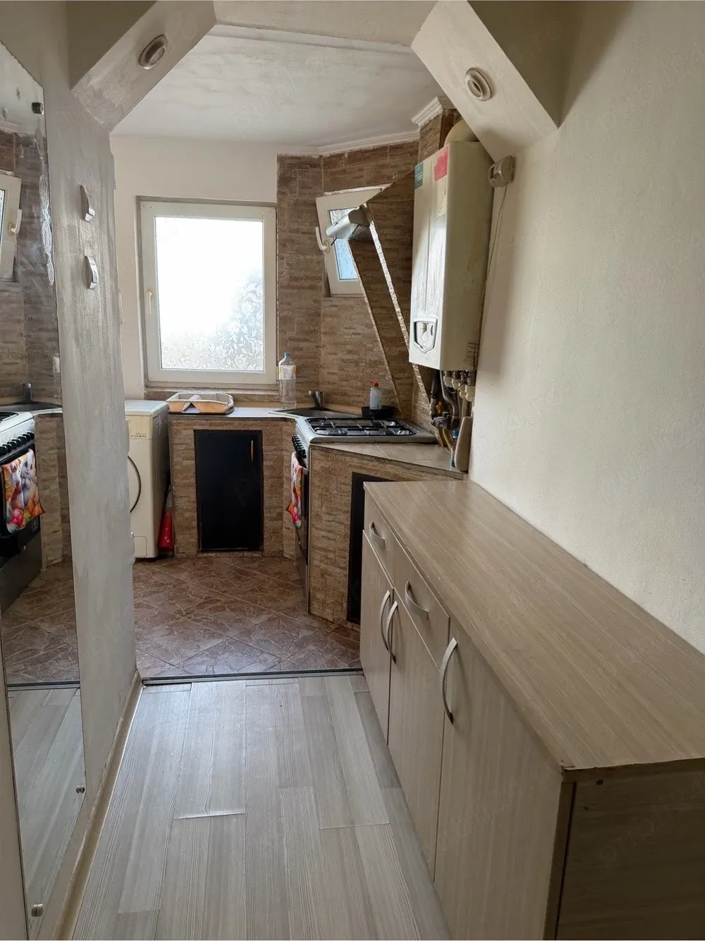 Casă de închiriat   2 camere, mobilată și utilată, zonă centrală Buzău - imagine 1