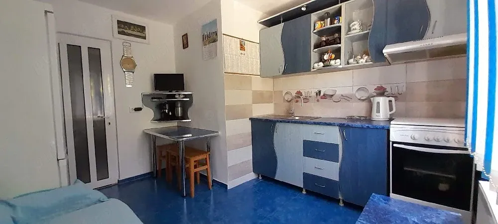 Vand apartament cu doua camere et. 1  4, Cart. Dorobanti, Buzau - imagine 1