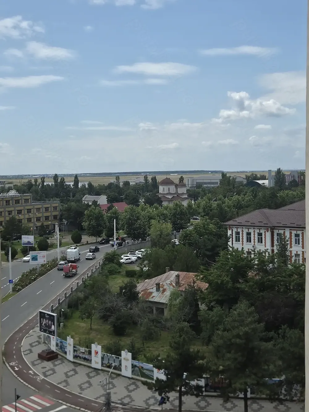 Apartament 2 camere de vanzare - imagine 1