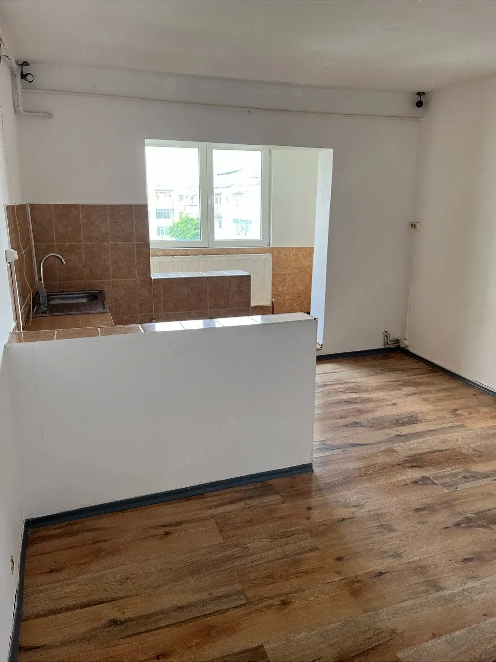proprietar vand apartament