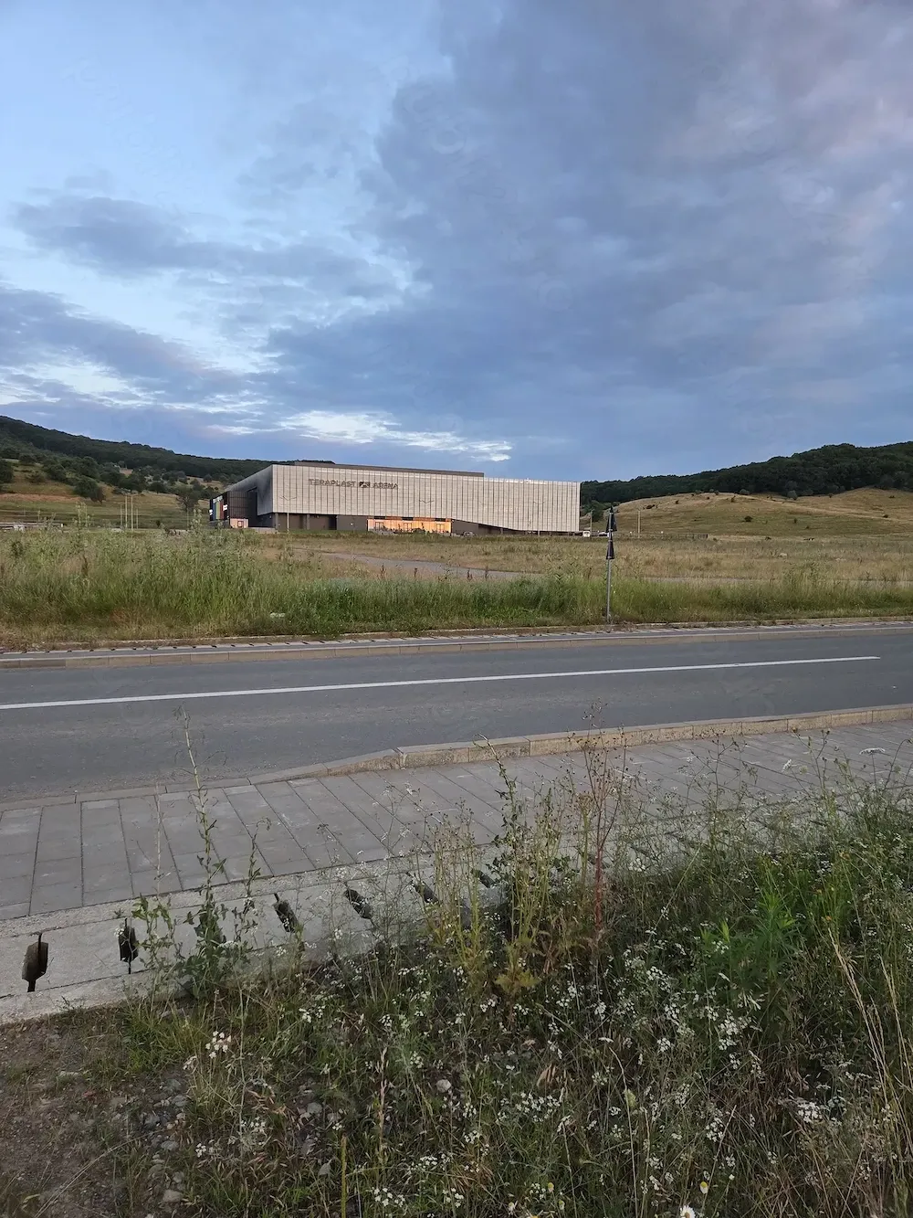 Teren intravilan Aerodromului - imagine 1