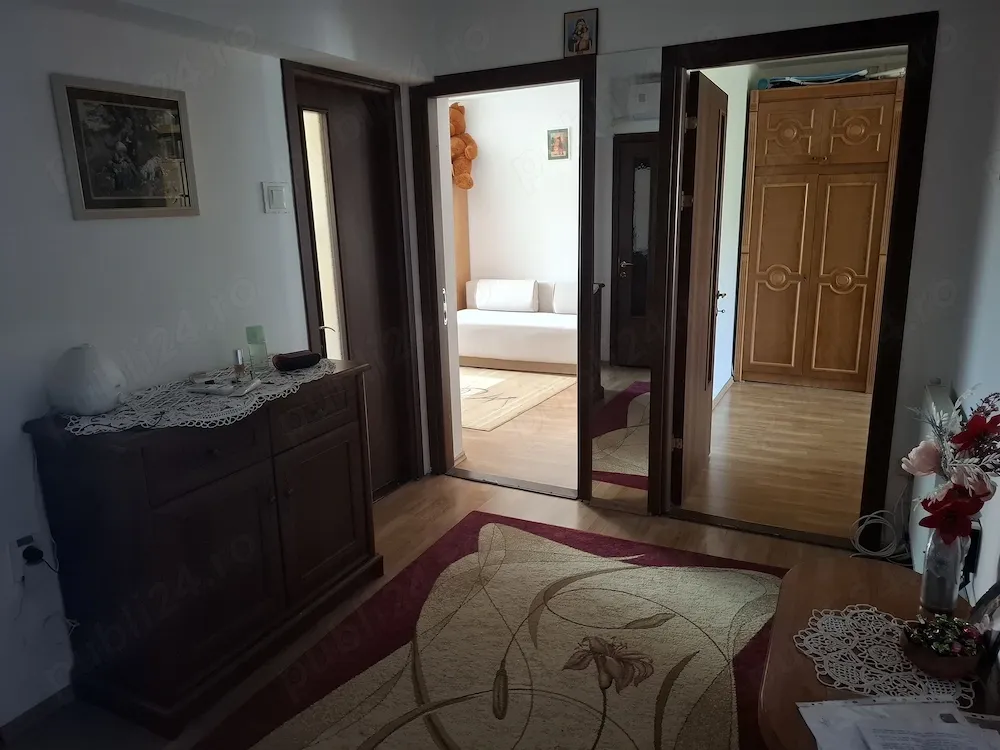 Apartament 2 camere 49mp curat, îngrijit - imagine 1