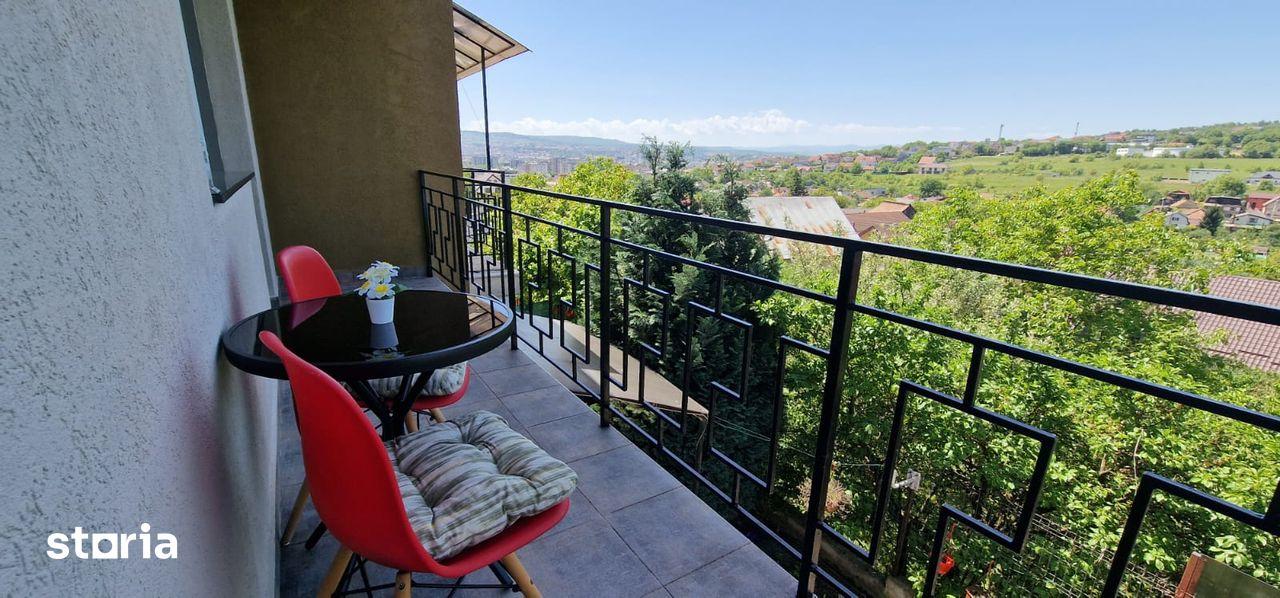 Apartament cu terasă panoramică | 2 parcări + boxă | Iris
