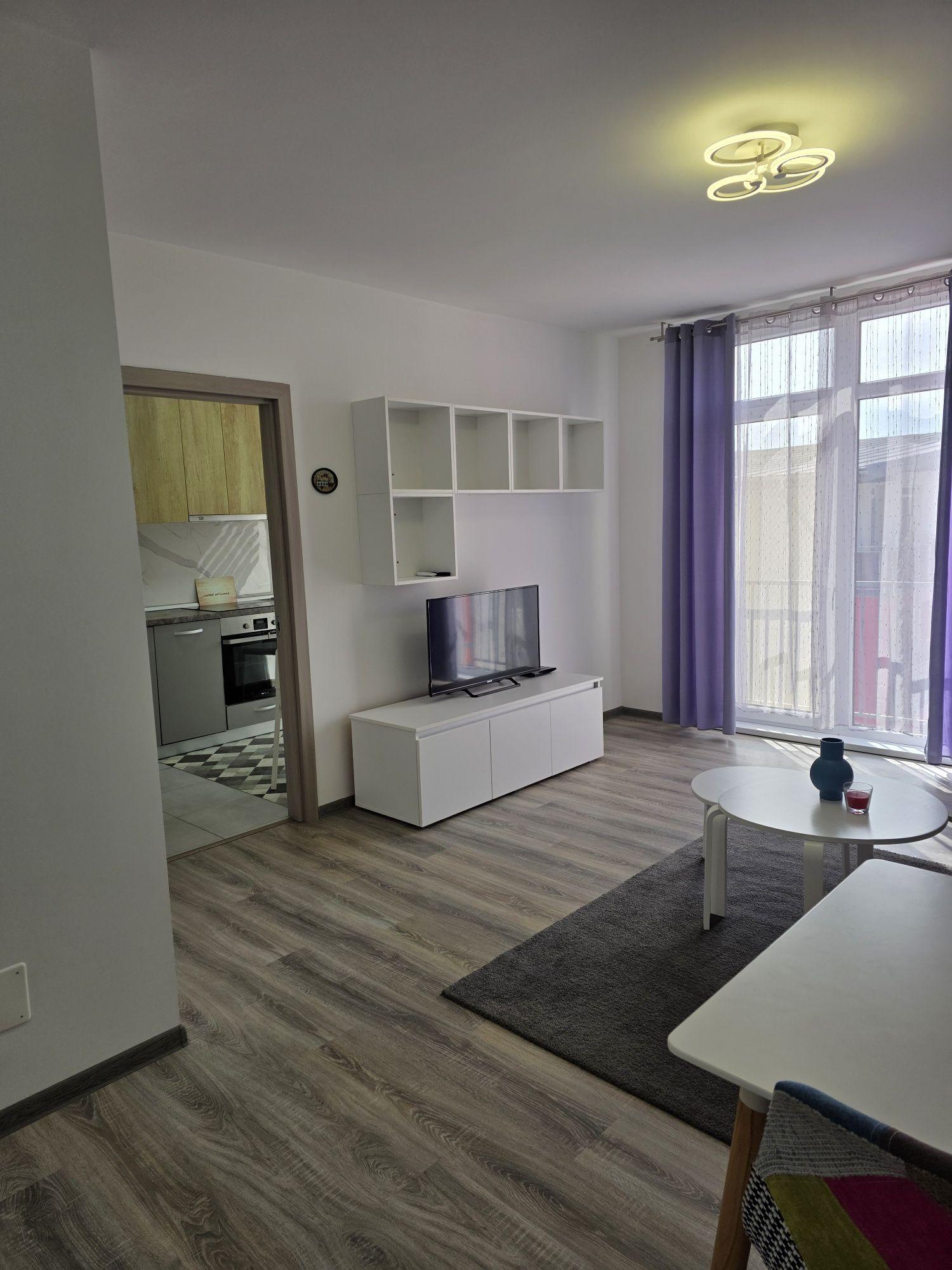 Apartament 3 camere Baciu, 77 mp, 2 băi, parcare, Pet Friendly