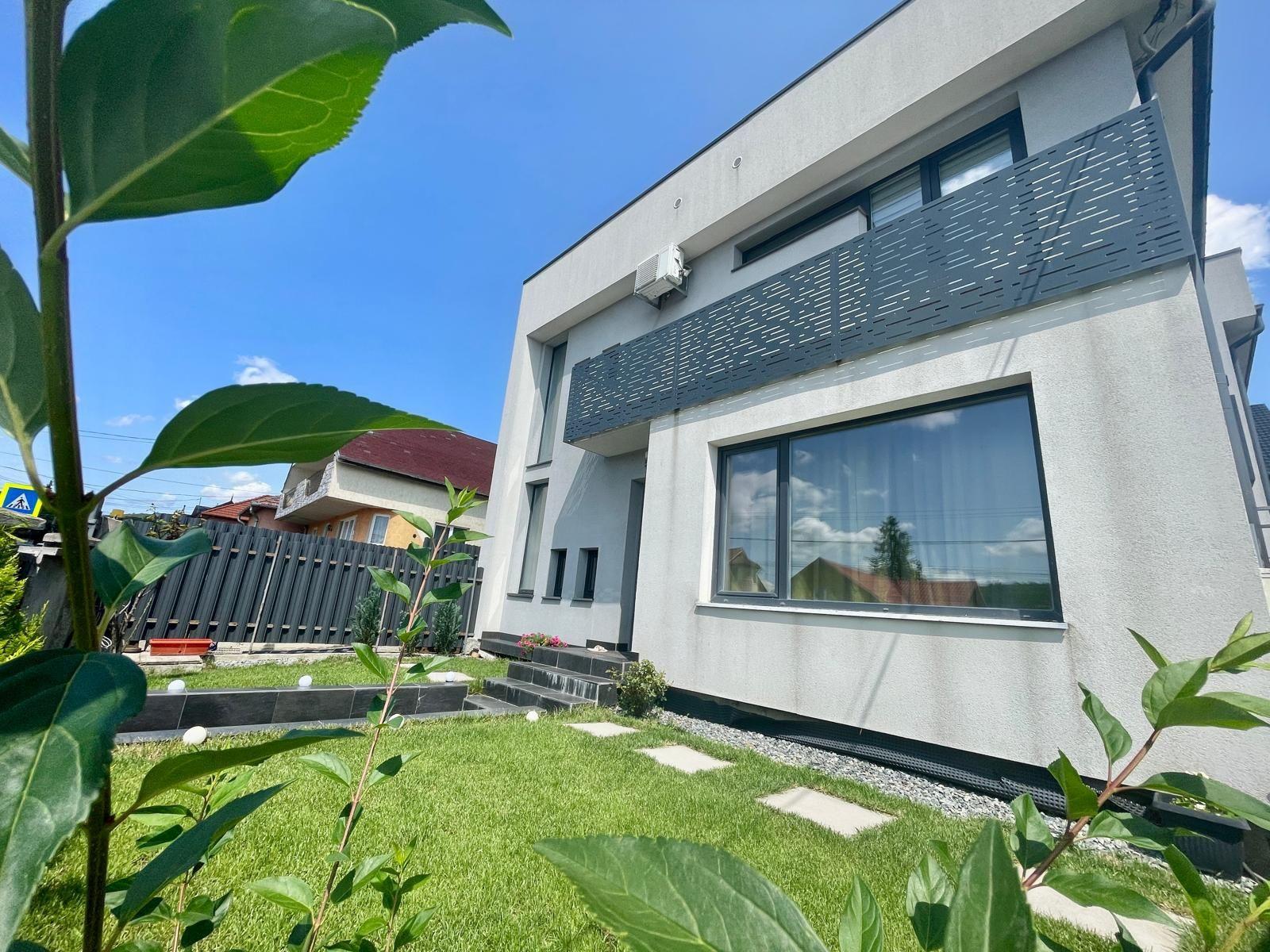 Inchiriez duplex PET-FRIENDLY 5 camere
