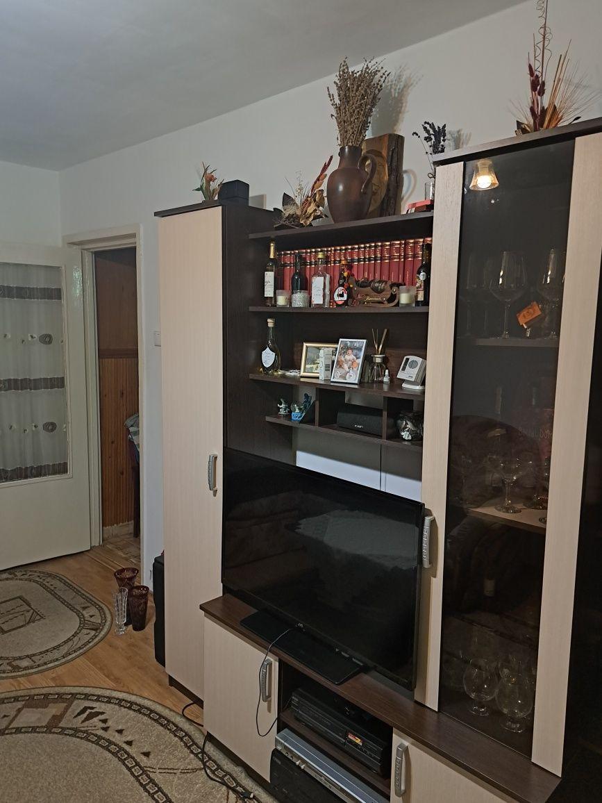 Apartament de vânzare - imagine 1