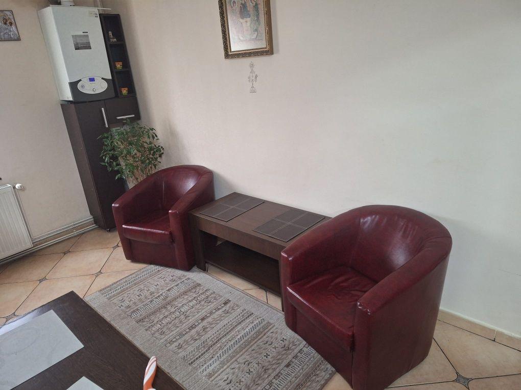 De inchiriat apartament 2 camere, Tudor str Armoniei etaj 4 /4 decomandat