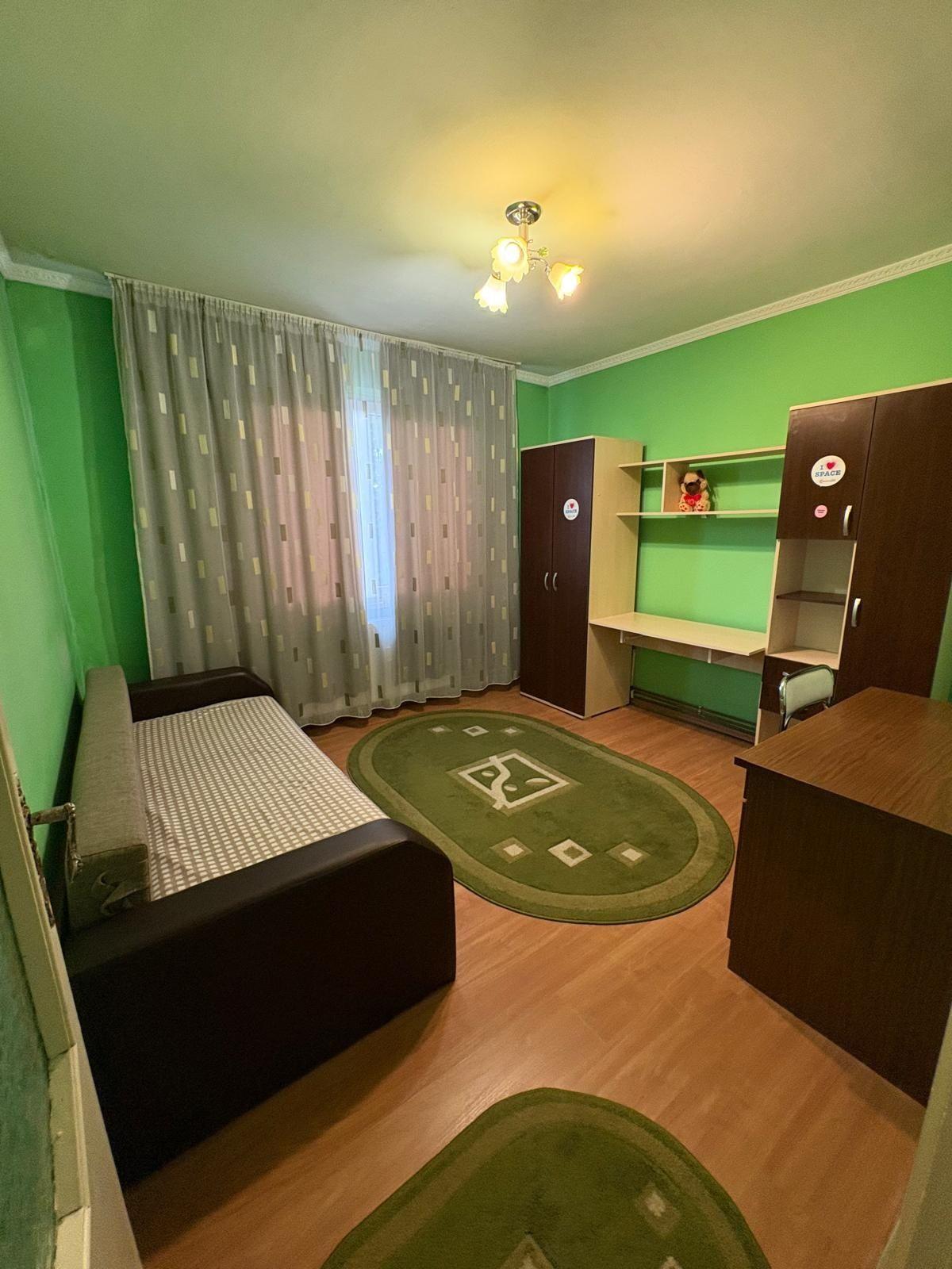 Apartament de inchiriat