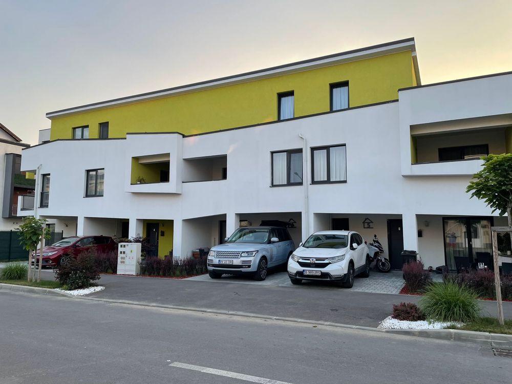 Casa insiruita in tractorul (aproape mall coresi )