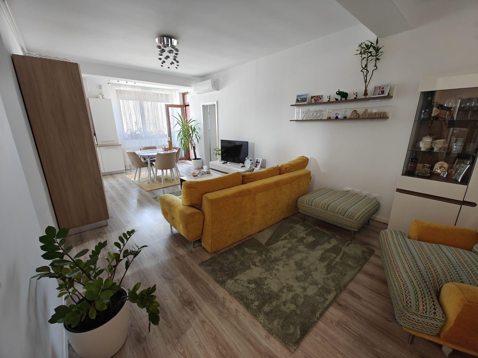 Apartament 3 camere & loc parcare Tomis Nord