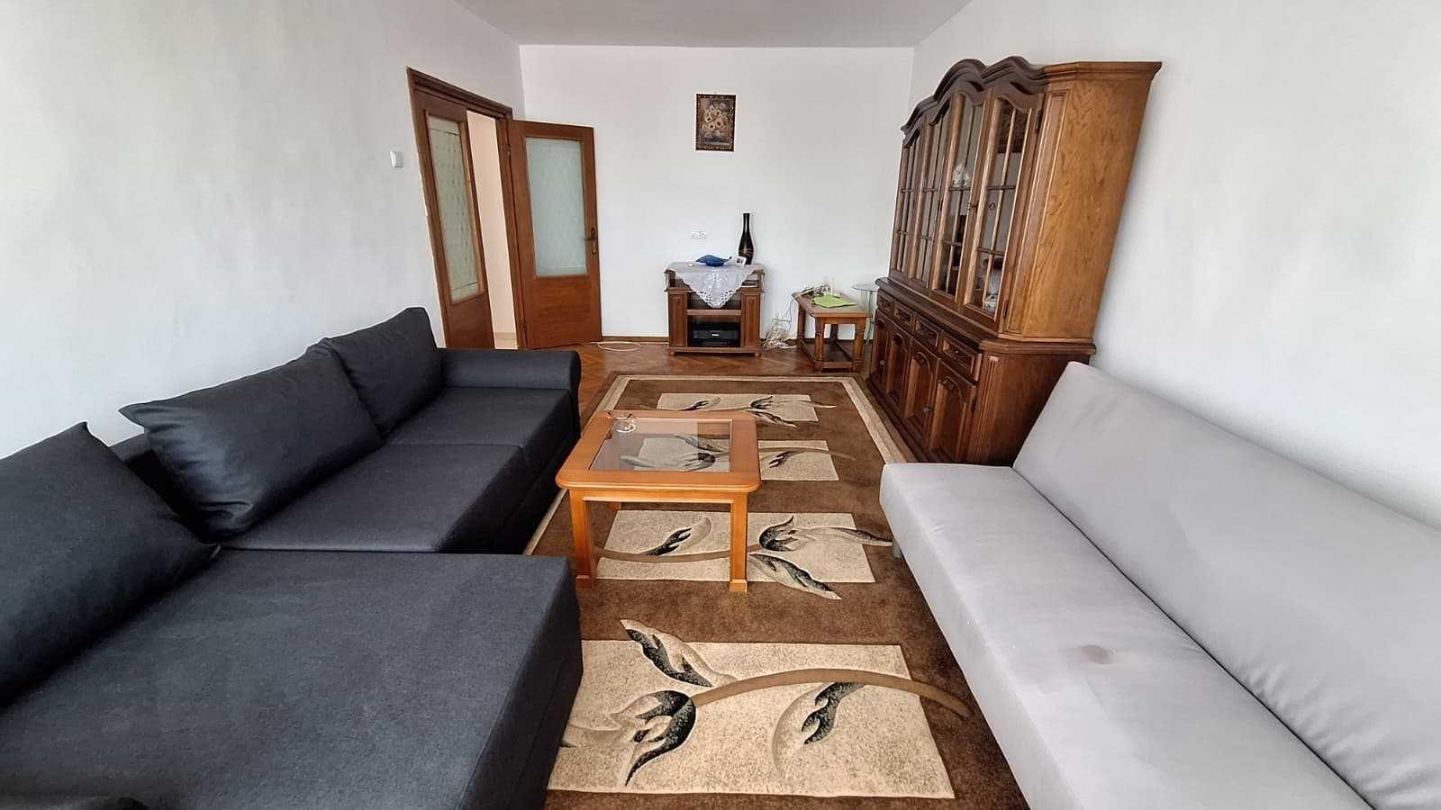 Inchiriere apartament 3 camere Capitol
