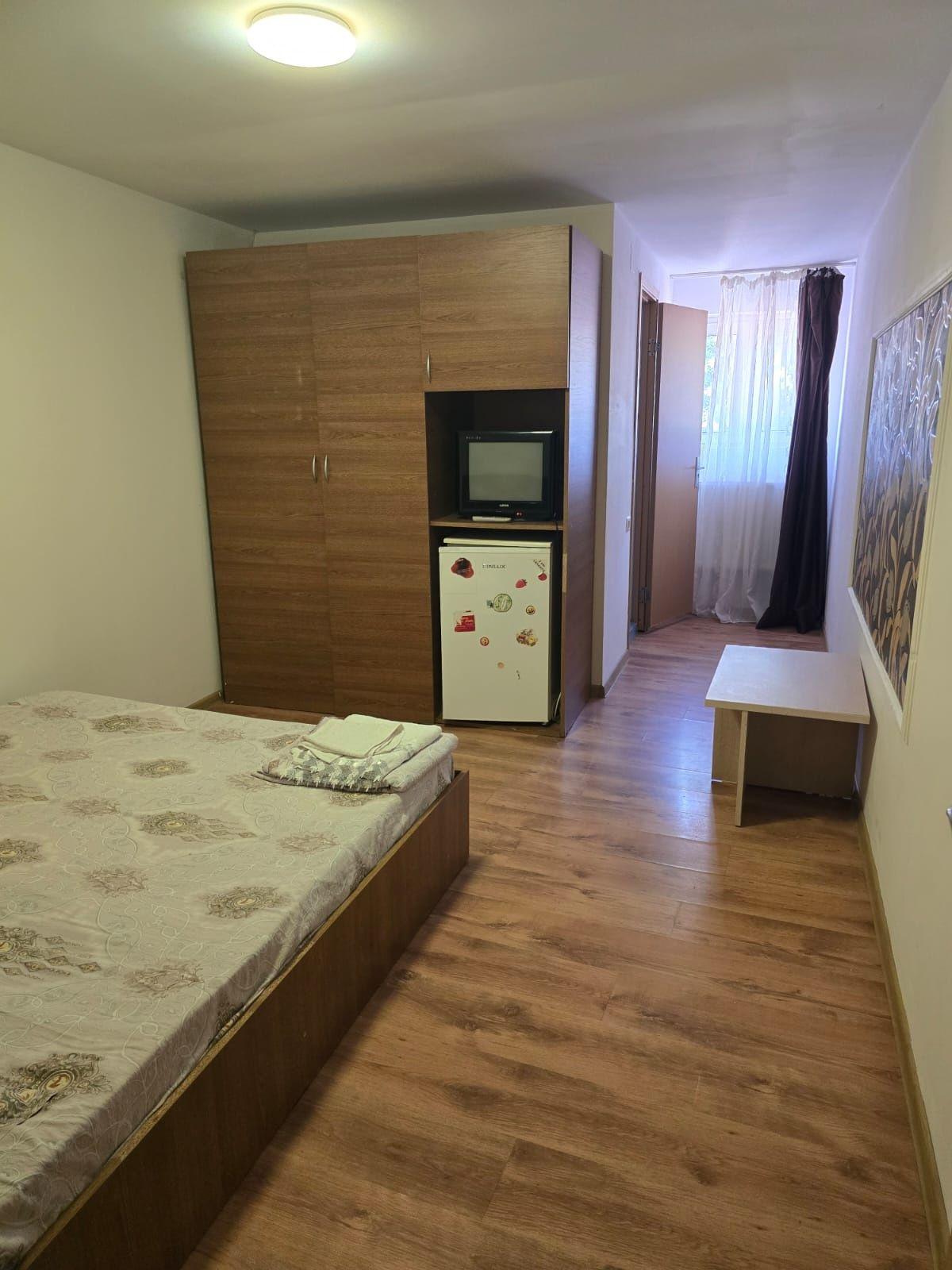 Camere de inchiriat pe termen lung,si  pt elevi si studenti!