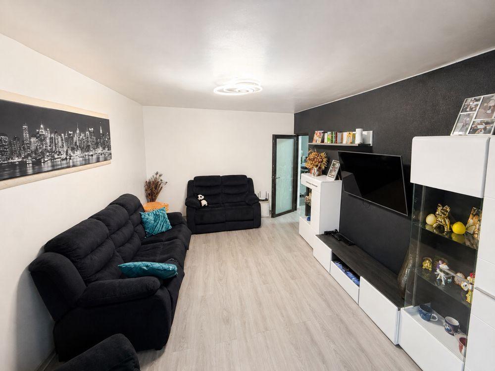 Apartament 2camere, decomandat, Rovine părculeț Compet mobilat și utilat, centrală proprie, AC, etj.2din4 NU SUNT INTRESAT DE COLABORARE CU AGENTIE !